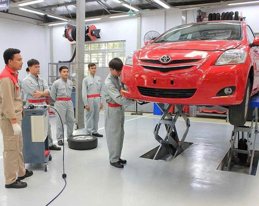Bảo dưỡng sửa chữa hệ thống phanh ô tô